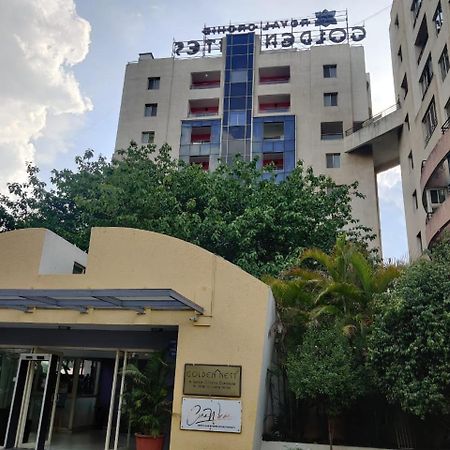 Royal Orchid Golden Suites Pune Luaran gambar