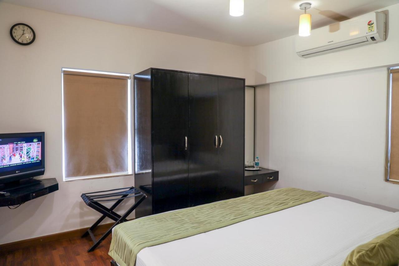 Royal Orchid Golden Suites Pune Luaran gambar